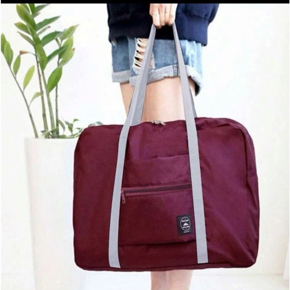 Burgundy Travel Bag - Picture 2 of 4